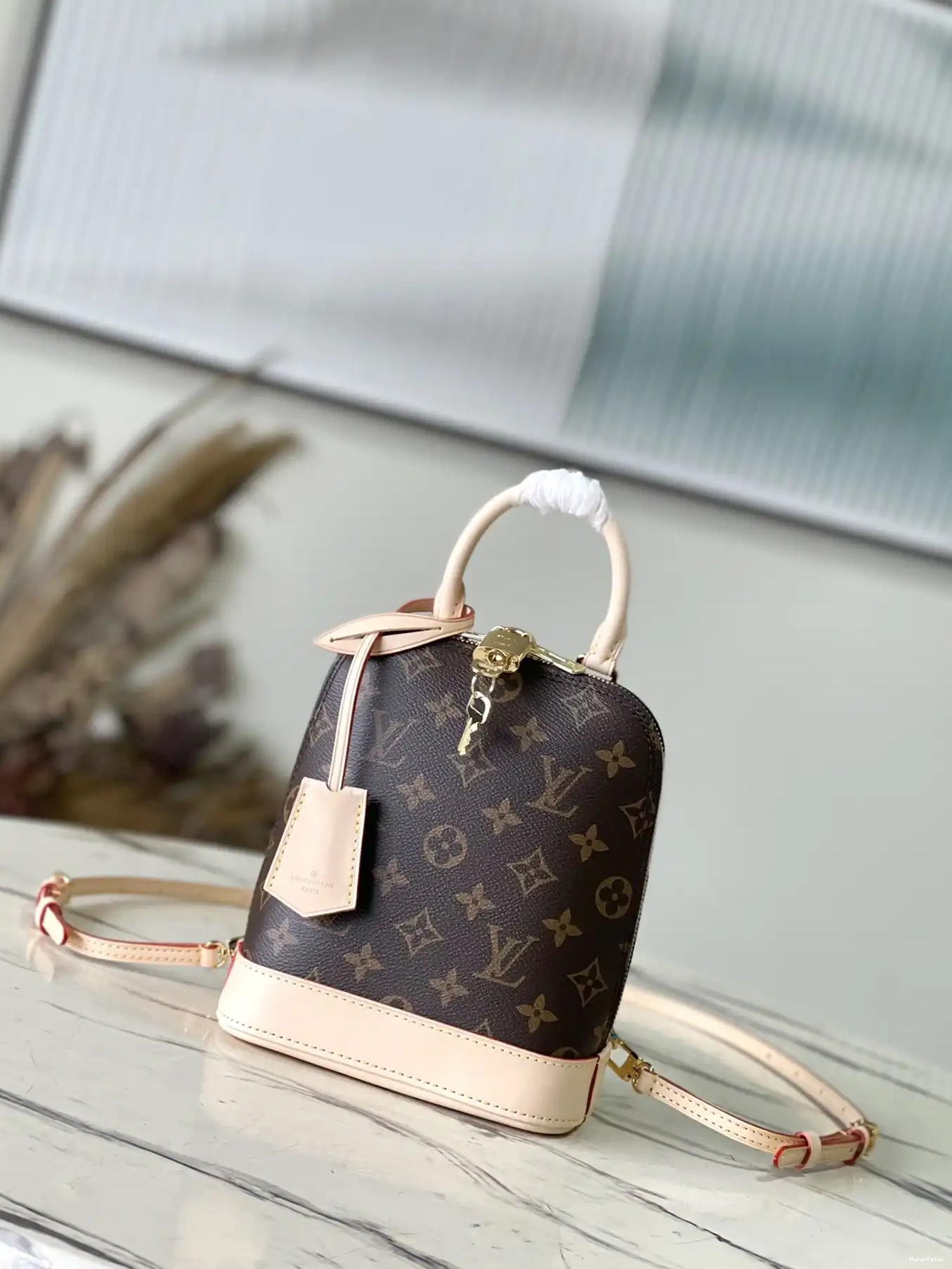 LOUIS Alma 15*20*10 VUITTON cm - Backpack 0606